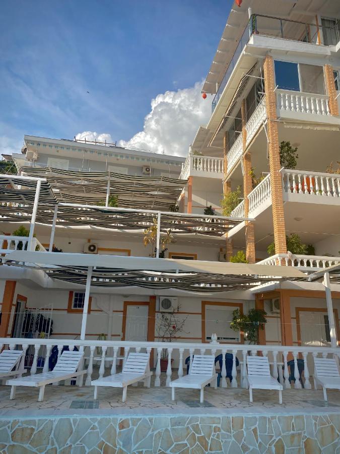 Hotel Qeparo Napolon Complex Exterior foto