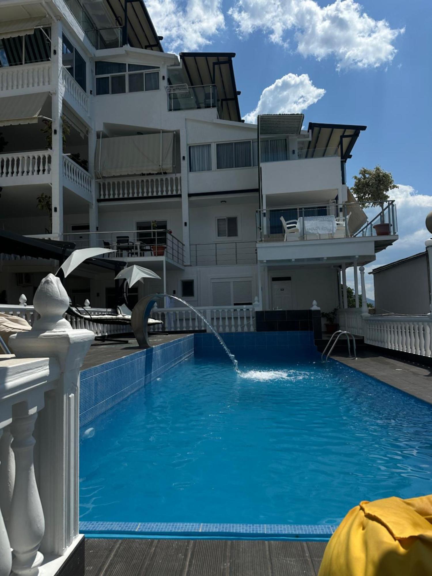 Hotel Qeparo Napolon Complex Exterior foto